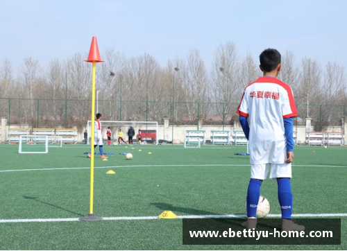 ebet易博体育官方网站尼奥尔球员实地考察青训基地，俱乐部重视青训发展 - 副本